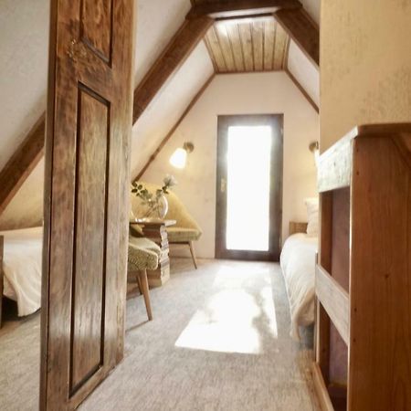 Nadi'S Holiday Home - Heart Of Woods, Szentendre Island 셰지트모노스토 외부 사진